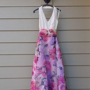 Eliza J chiffon floral ballgown size 10
